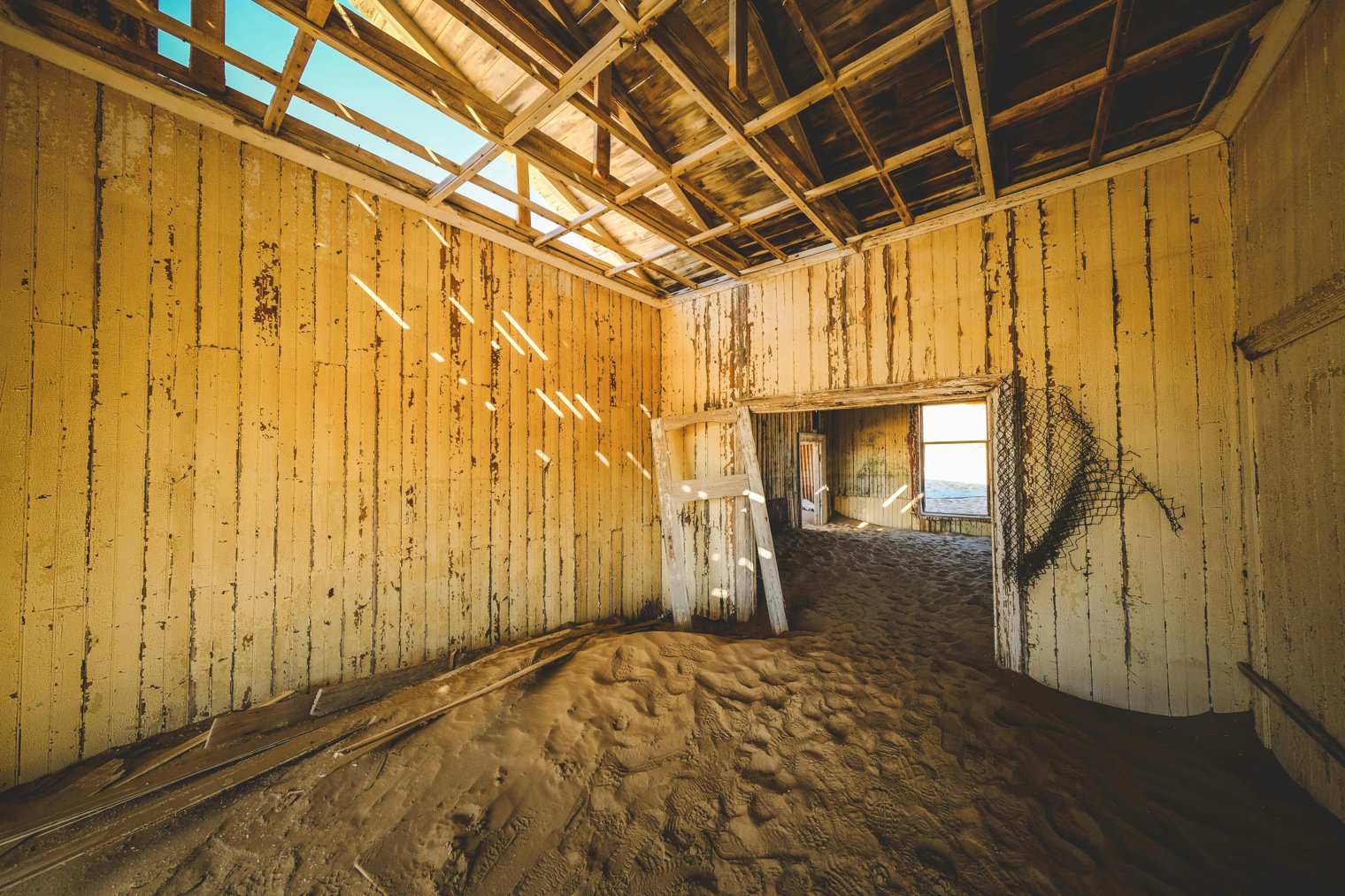 Walking Through an Abandoned House, Discovering Forgotten Objects