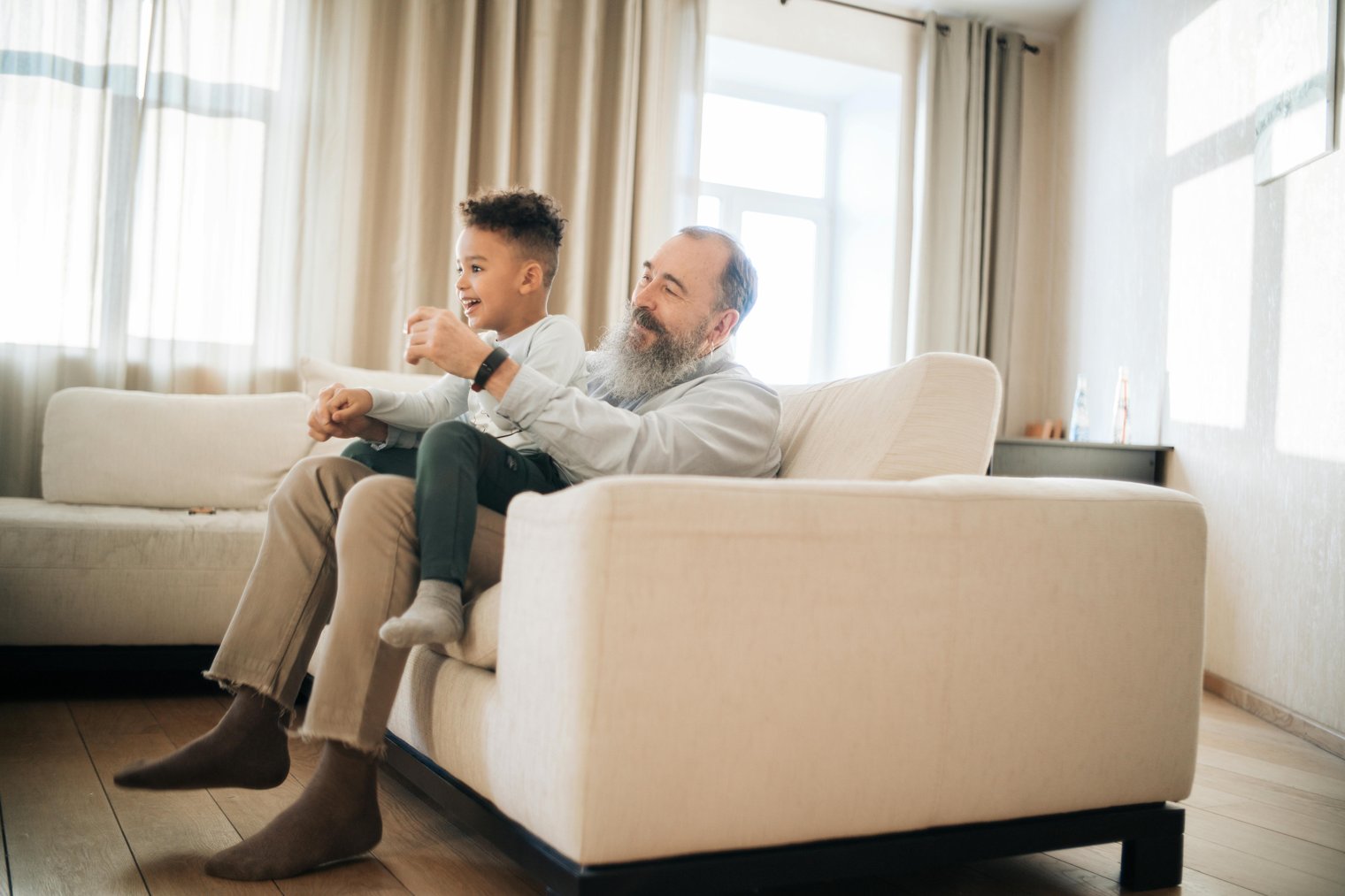 Taking Care of Elderly Parents While Raising Young Kids