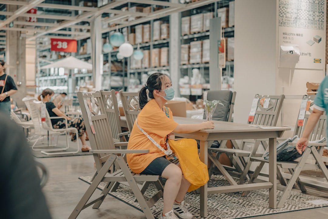 Working Night Shifts While Caring for an Elderly Parent During the Day